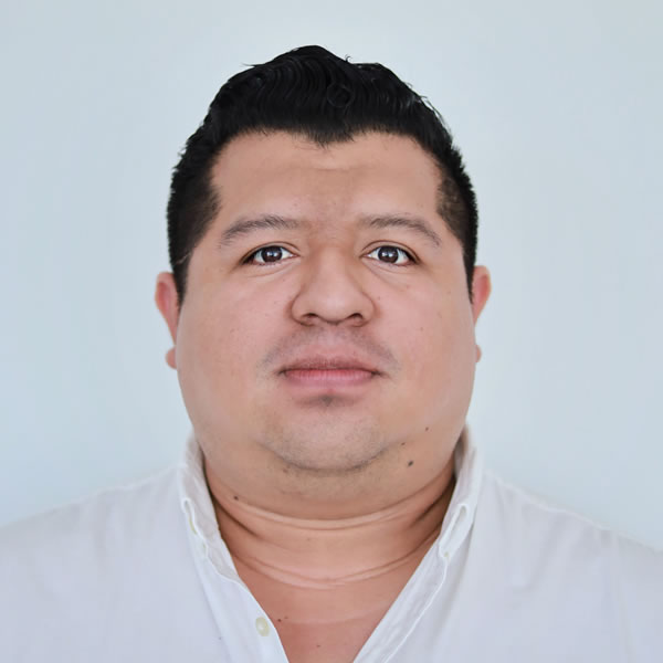 César Iván Reyna Vila | Secretario de Acuerdos