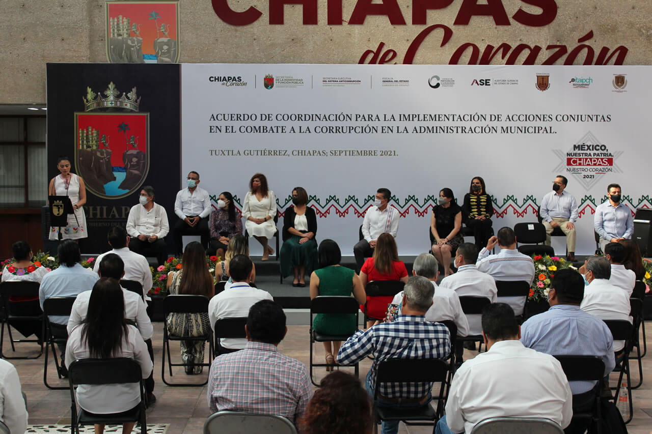 Convoca Rutilio Escandón a alcaldesas y alcaldes electos a trabajar con transparencia y honestidad
