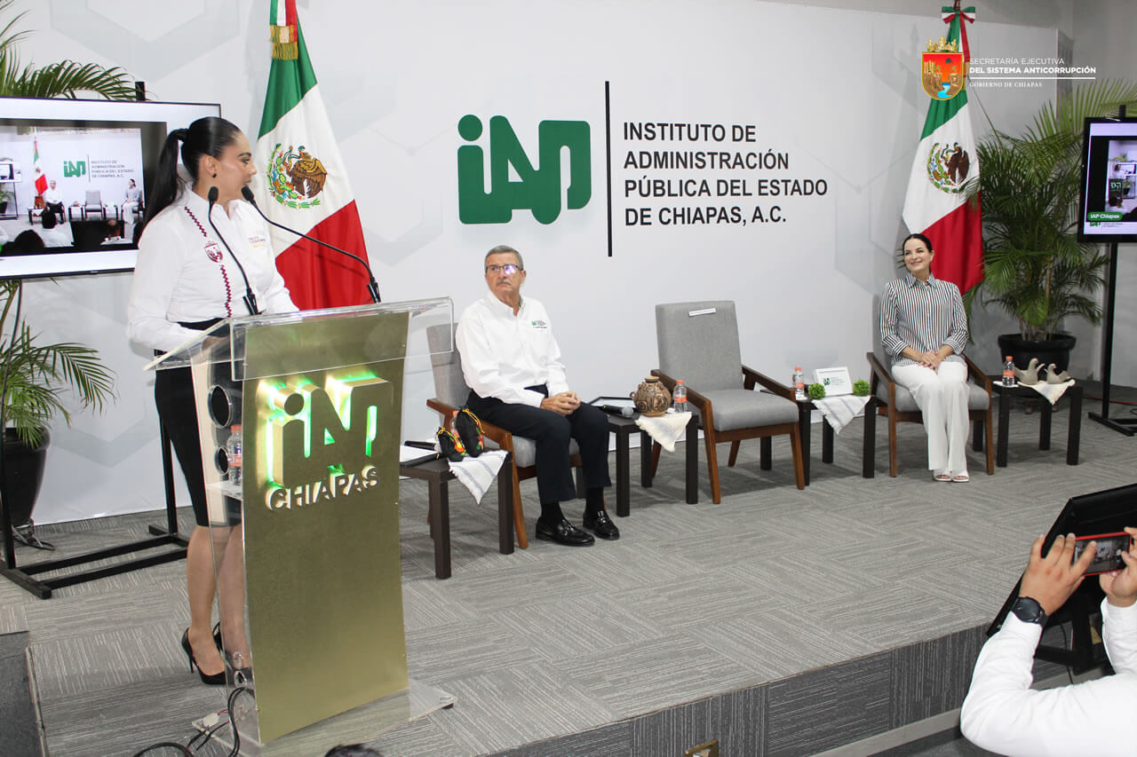 IAP Chiapas entrega 23 certificados de competencias laborales a la SESAECH en el estándar de Igualdad de Género