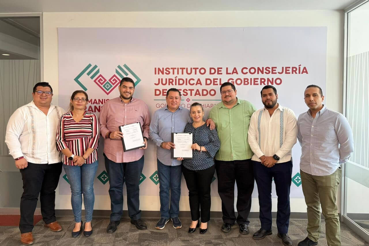 Firma del Instrumento de Adhesión con el Instituto de la Consejería Jurídica del Estado de Chiapas